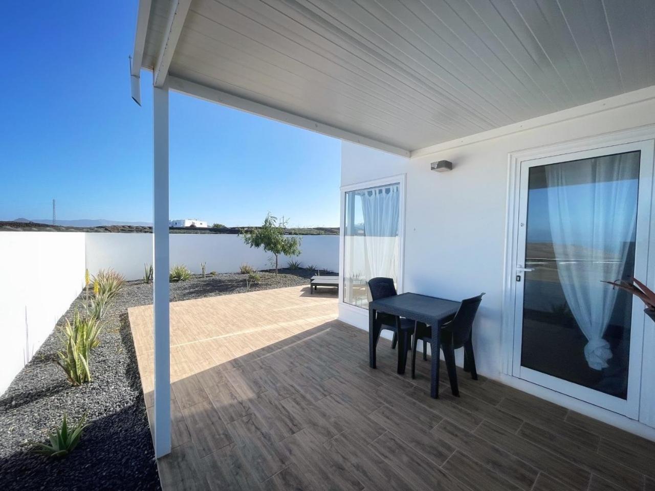 Ferienwohnung Azur Arts Lanzarote Lofts Tinajo Zimmer foto